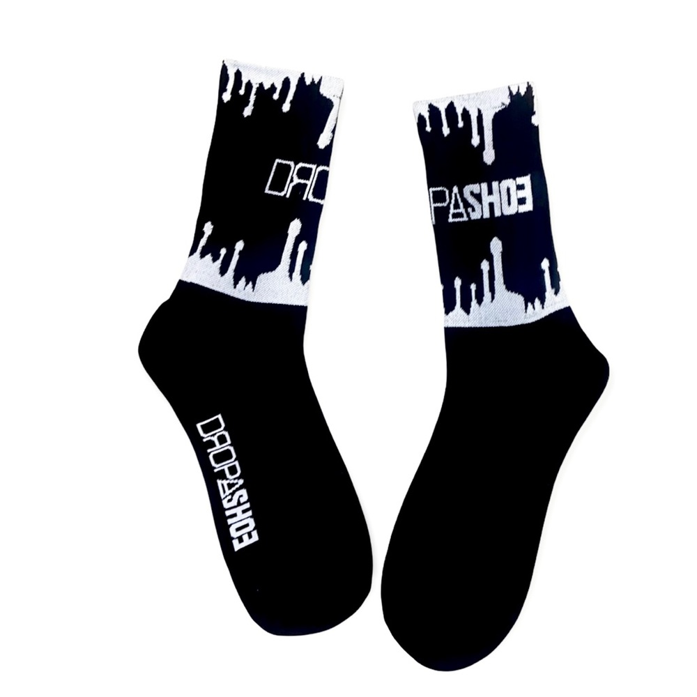 WHITE PAINT DRIP-BLACK ATHLETIC SOCKS UNISEX SIZE 7-12 DROPASHOE
